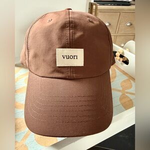 Vuori Classic Ball Cap (unisex) in chocolate brown NWOT